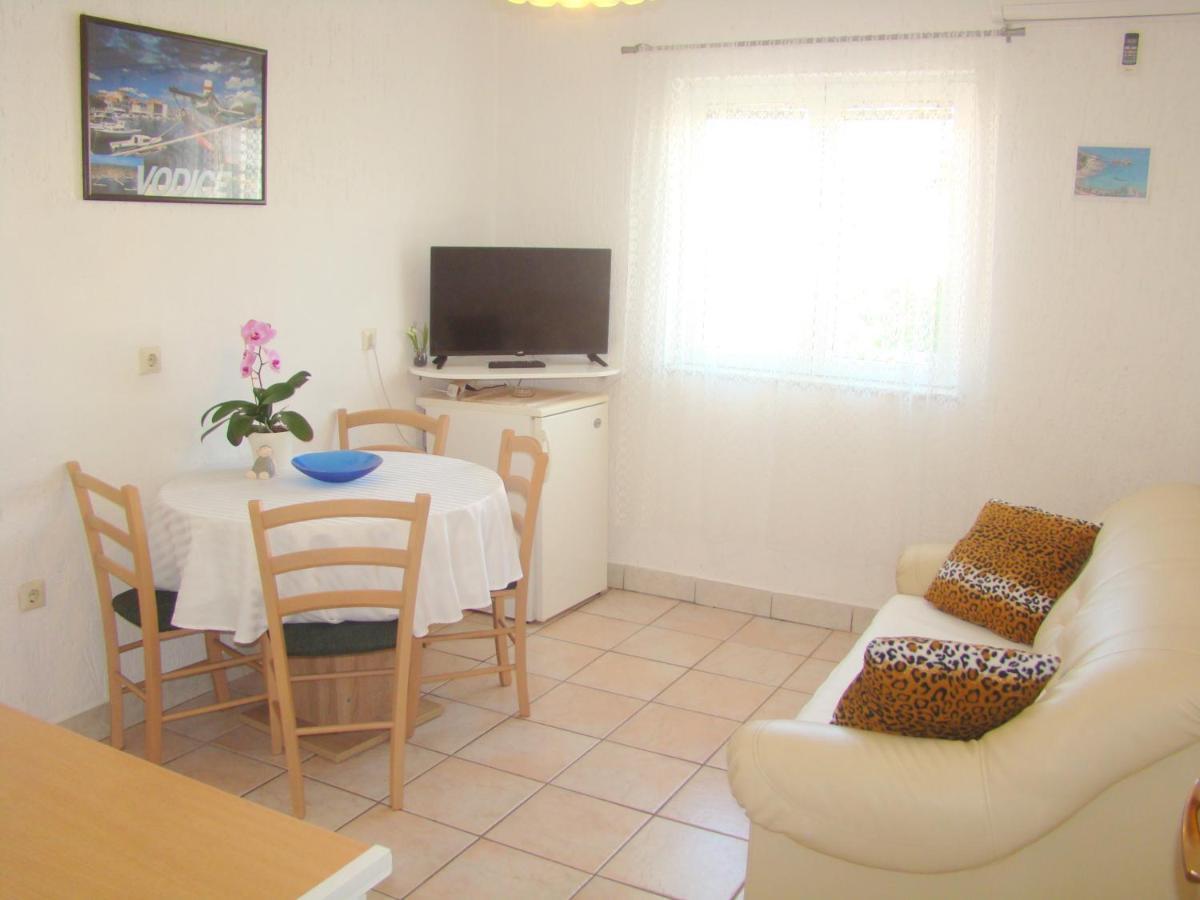 Apartments Ruza Vodice Quarto foto