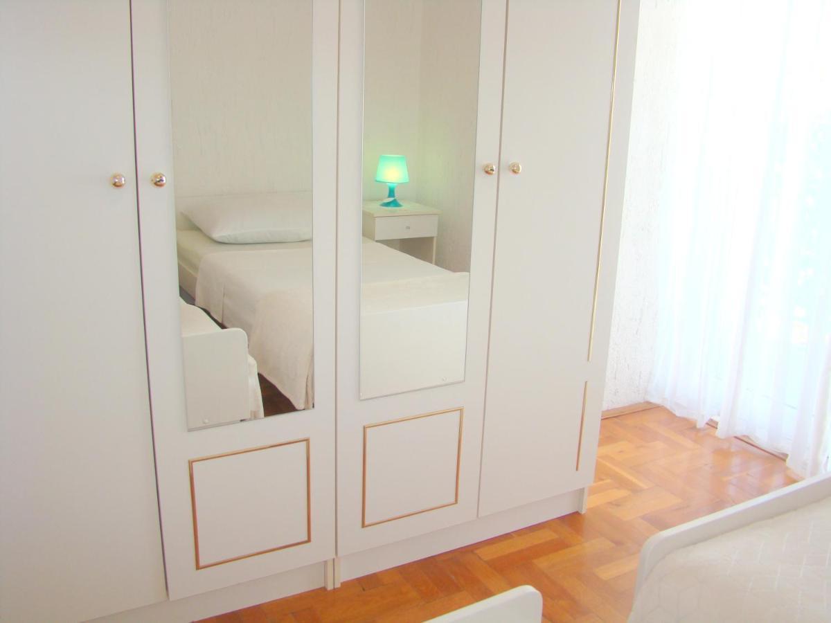 Apartments Ruza Vodice Quarto foto